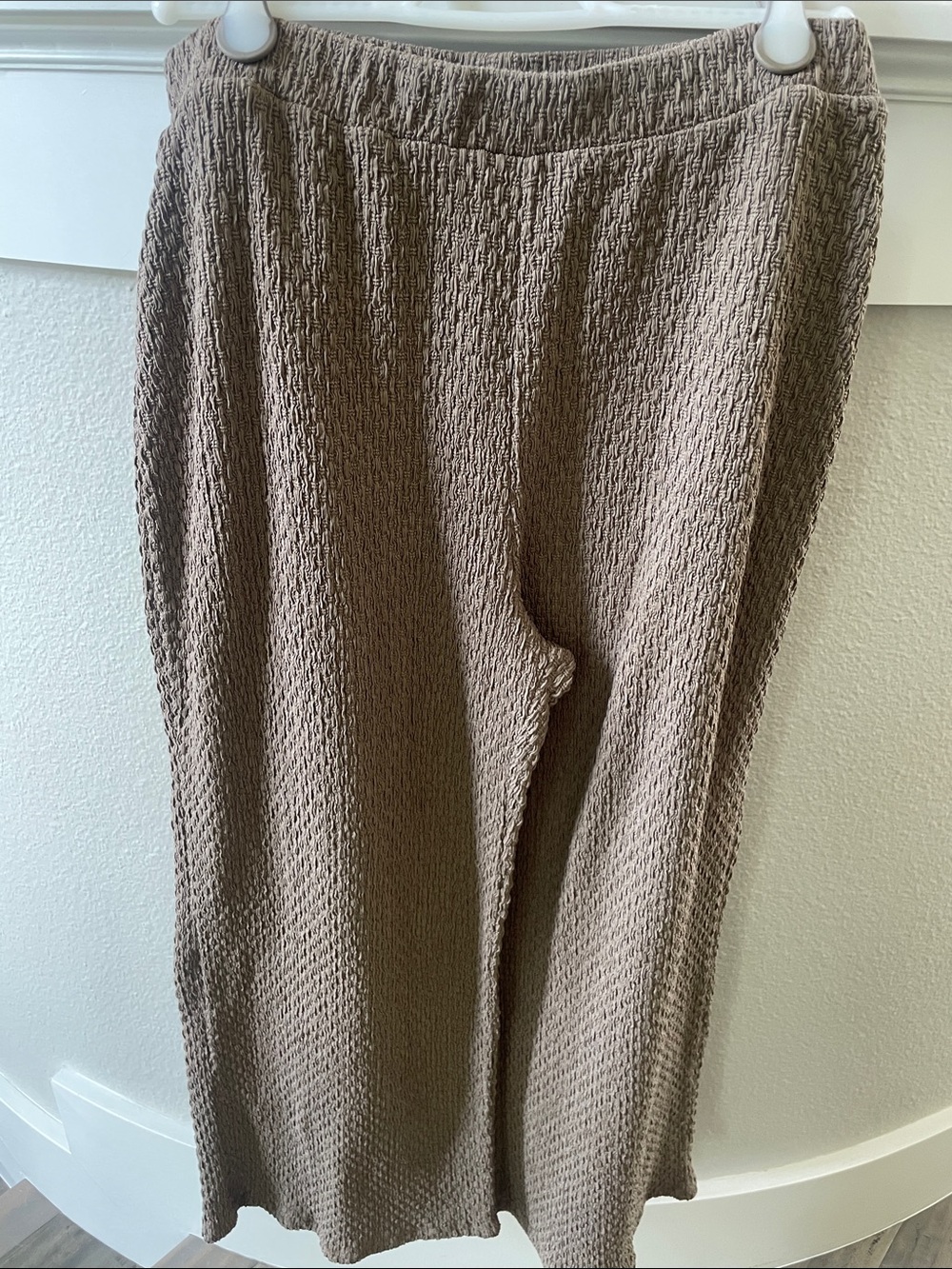 Dex Taupe Textured Wide-Leg Pants